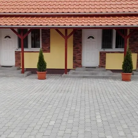 Napsugar Vendeghaz Pensionat